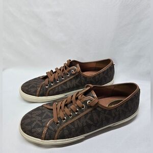 Women's Michael Kors All-Over Print Shoes, Size 10- READ Description